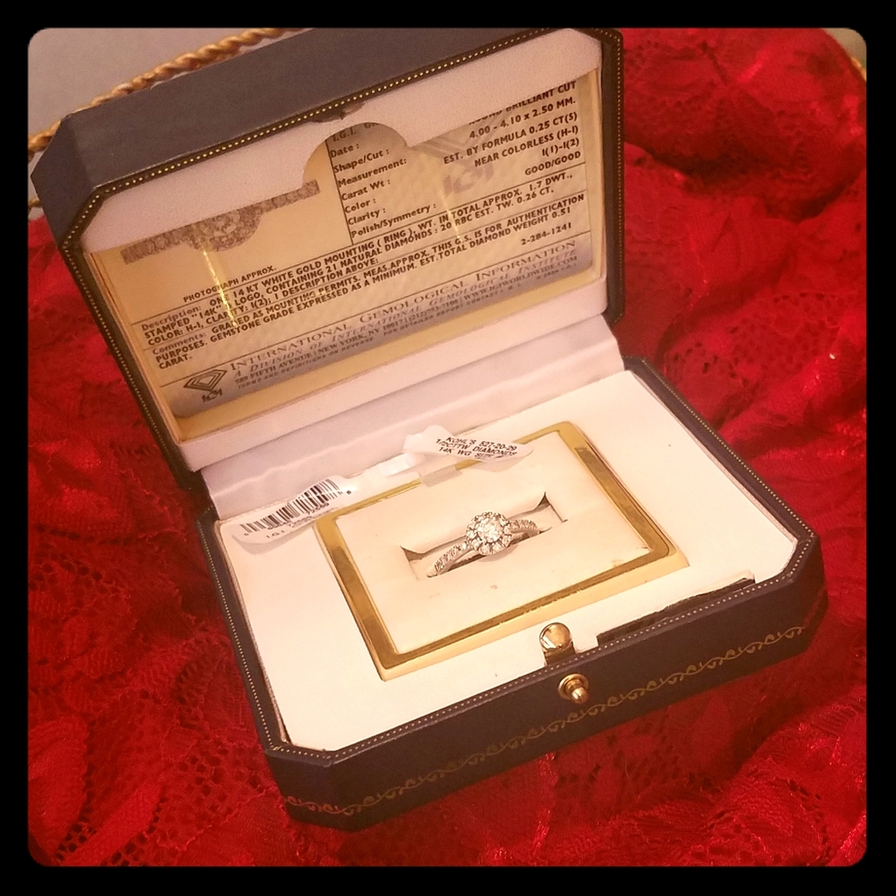 Diamond Engagement Ring 1/2kt White Gold IOB - Picture 3 of 6